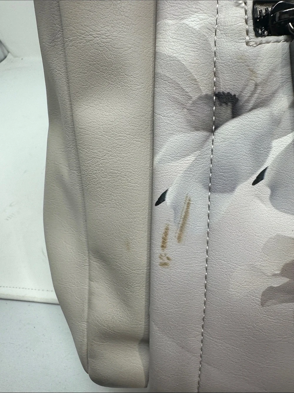 Simply Vera Tote